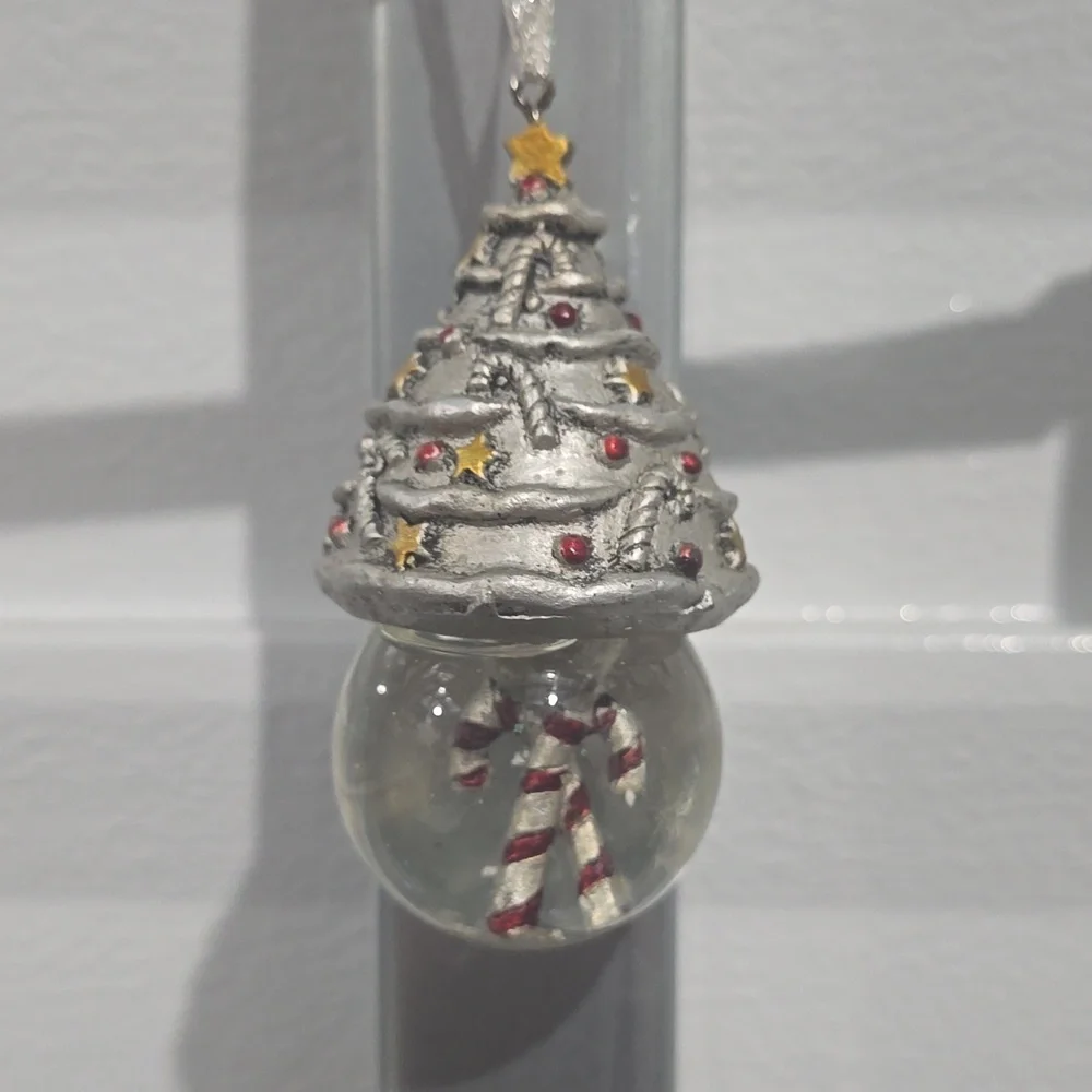 Festive Christmas Tree Ornament‎ with Candy Cane